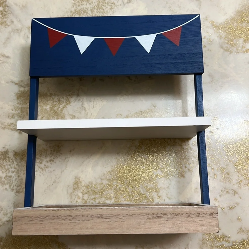 Target bullseye tiered tray